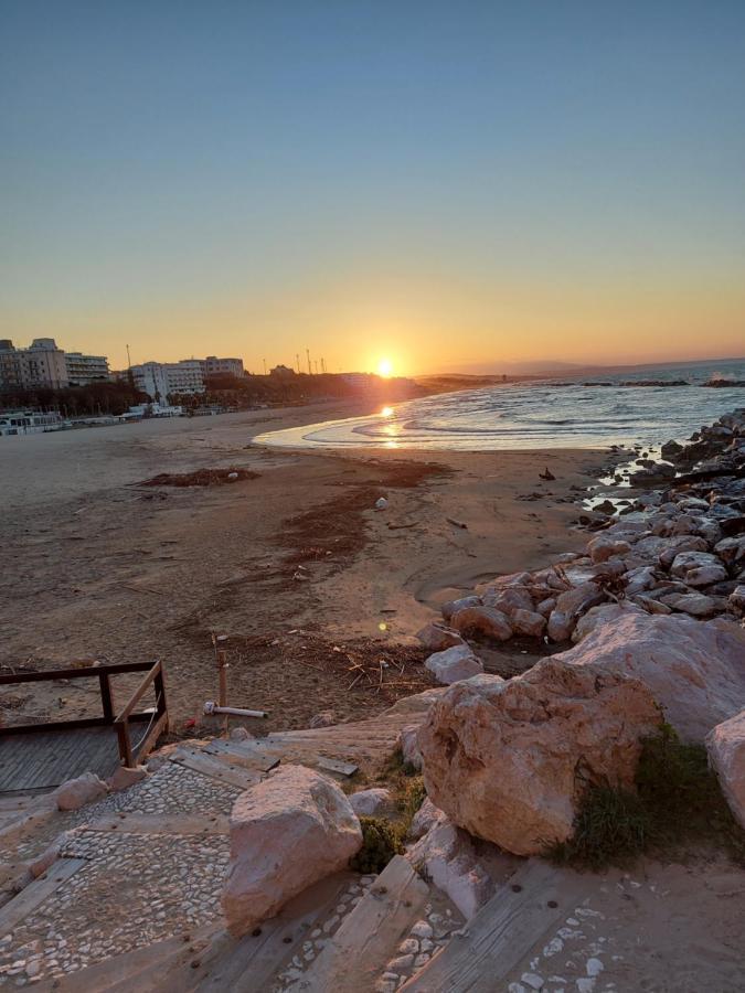 I Tre Marchi Rooms / Camera Mare Termoli Exterior foto