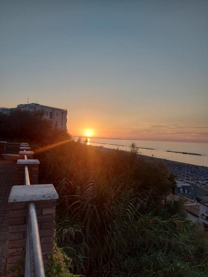 I Tre Marchi Rooms / Camera Mare Termoli Exterior foto